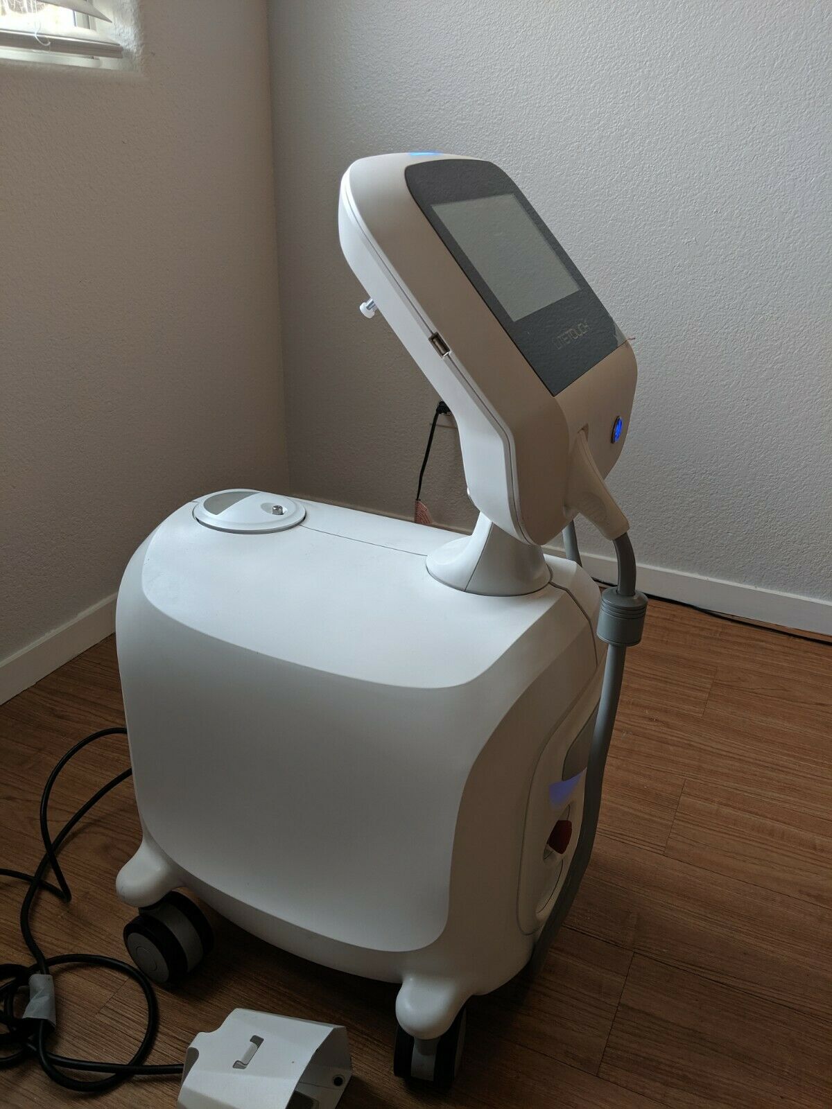 Light Instruments Litetouch LT3 Er:YAG Erbium Hard and Soft Tissue Den ...